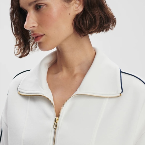 Vuori Davenport White Half-Zip Pullover with Navy Accents - Picture 2 of 5